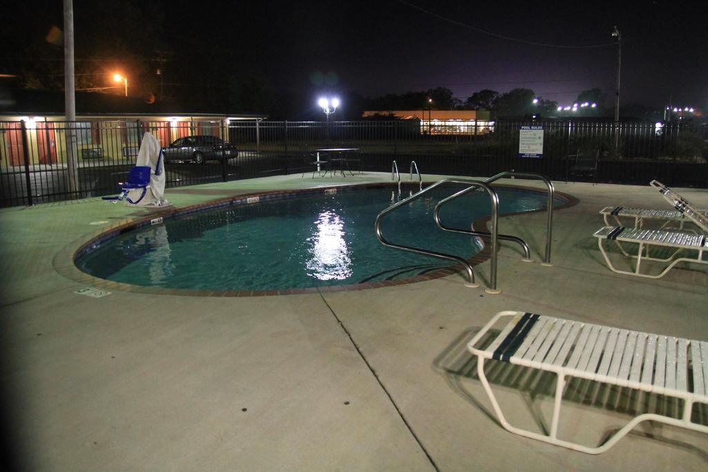 Holiday Terrace Motel Хюстън Екстериор снимка